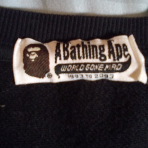 Sweater - Picture 4 of 5